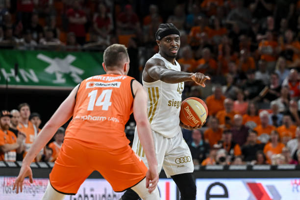 的成熟无疑 的成熟无疑